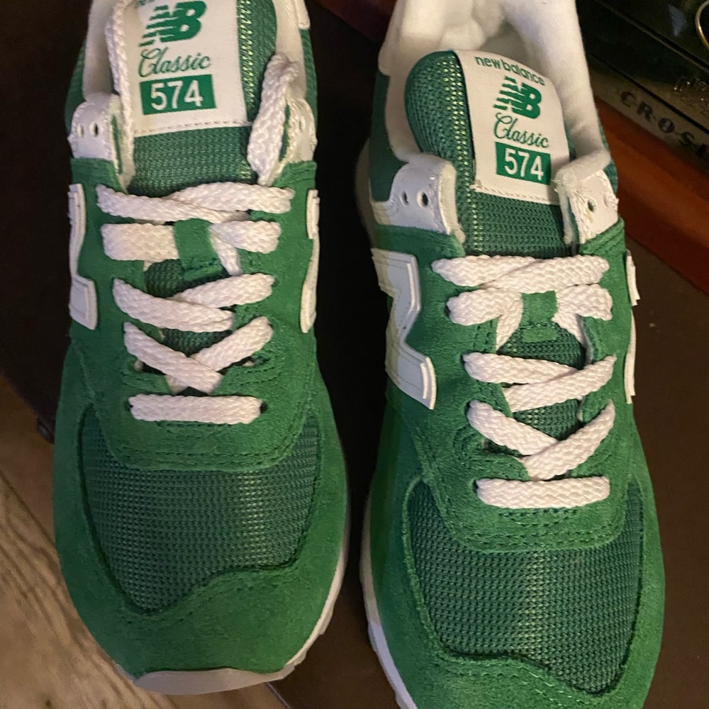 New balance kids shoes brand new in box